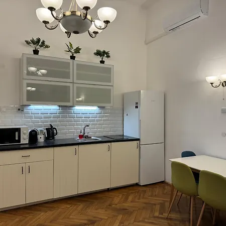 Exceptional In Center Budapeste